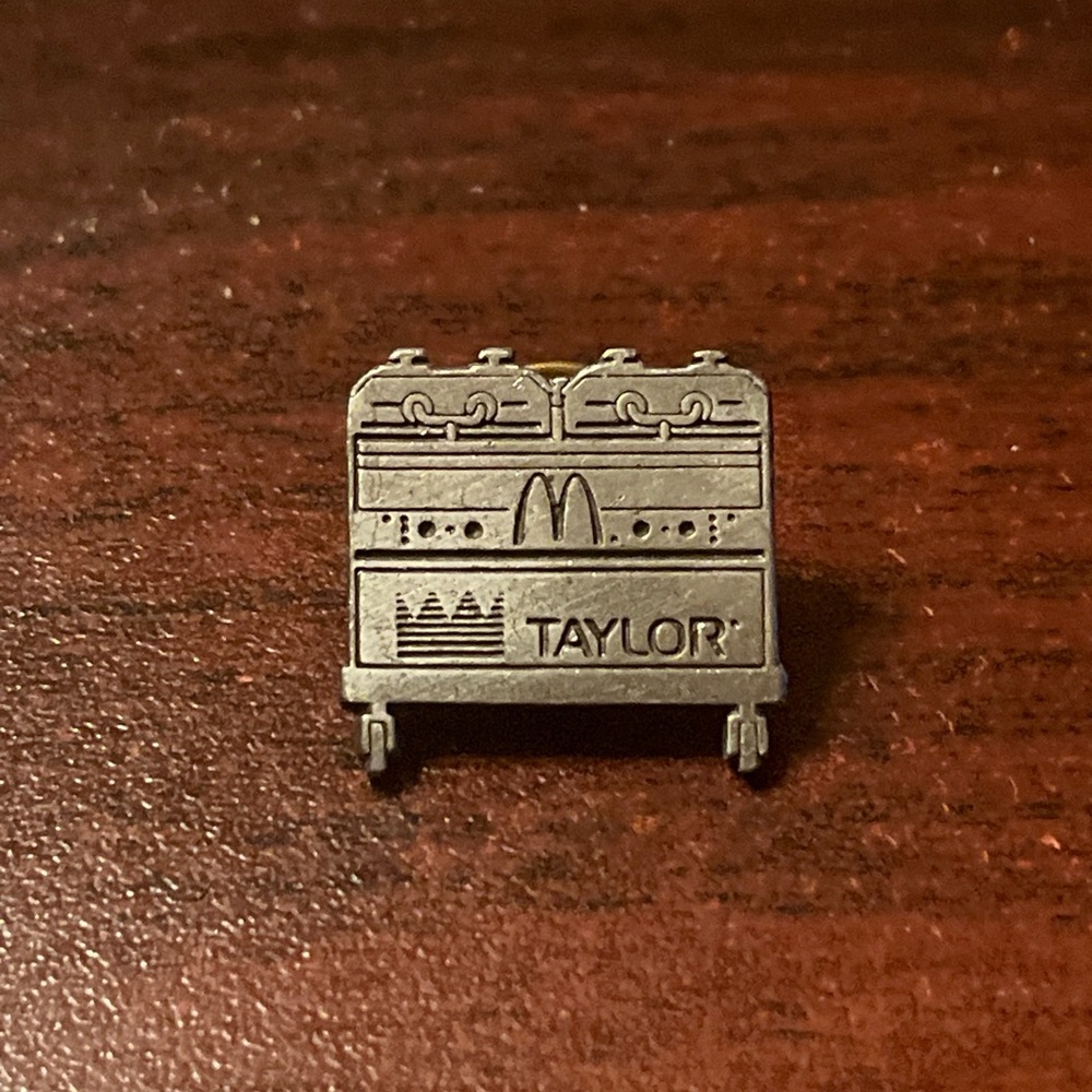 McDonald's‎ Taylor Stove Oven Grill Employee Lapel Hat Pin